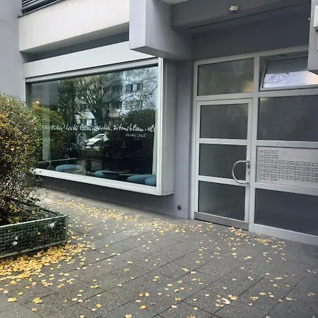 Parkapartments - 1 아파트 *
